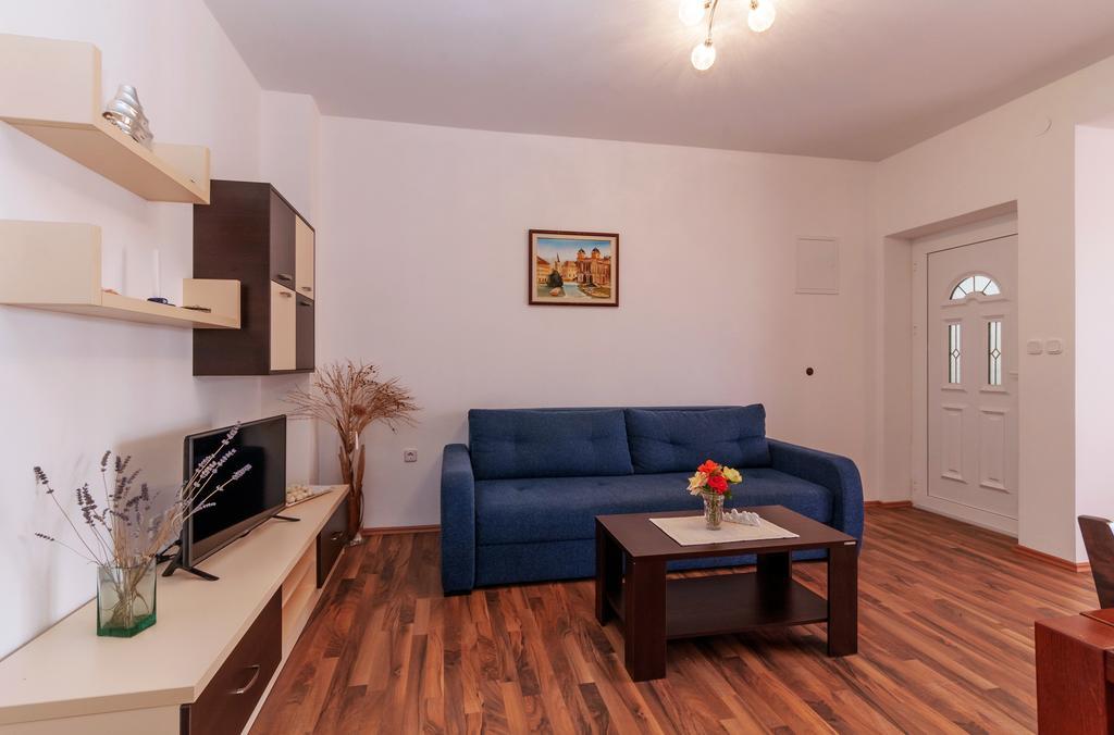 Apartment Jadranka *